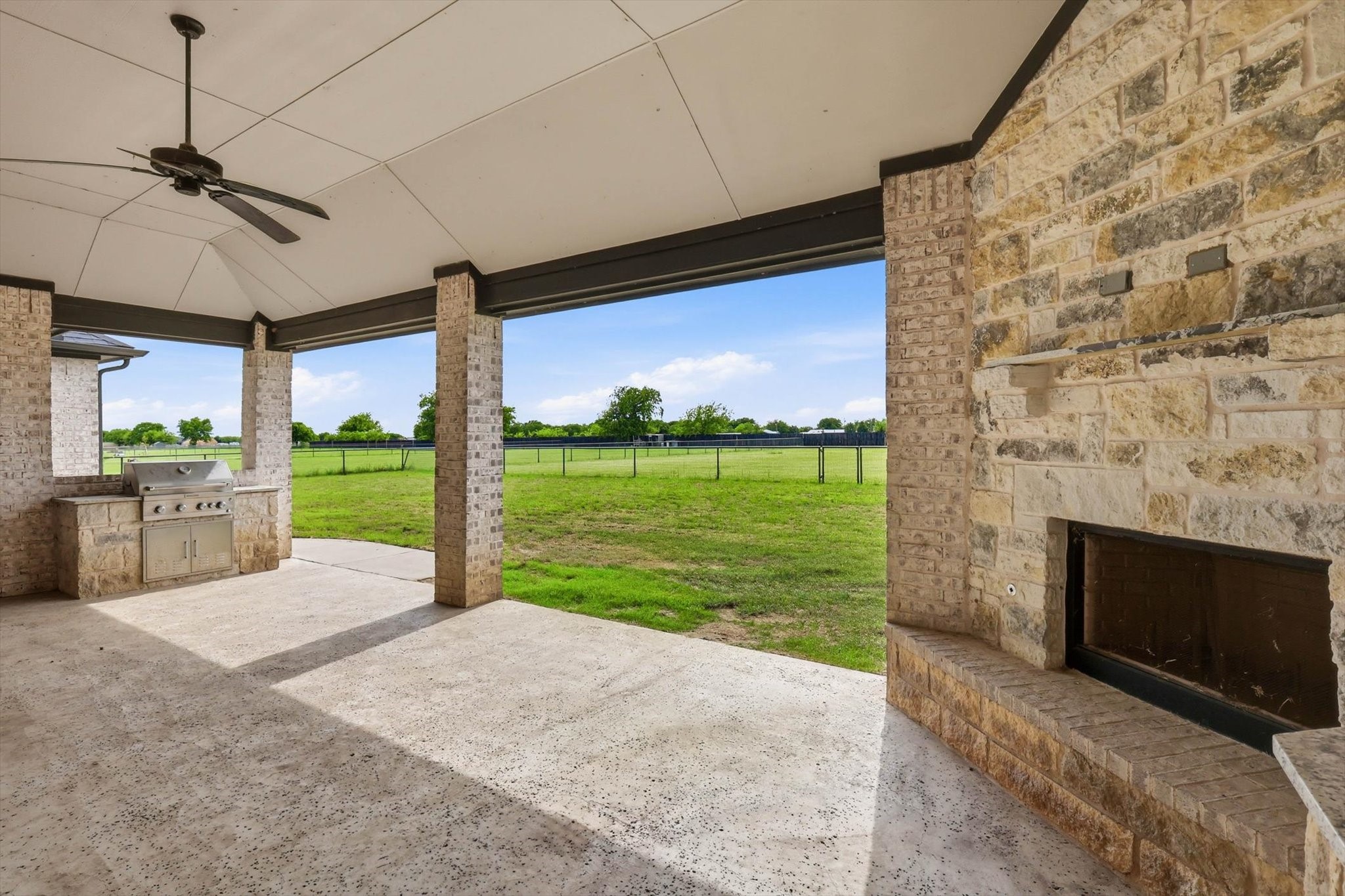 8190 Kassandra Drive Sanger TX 76266