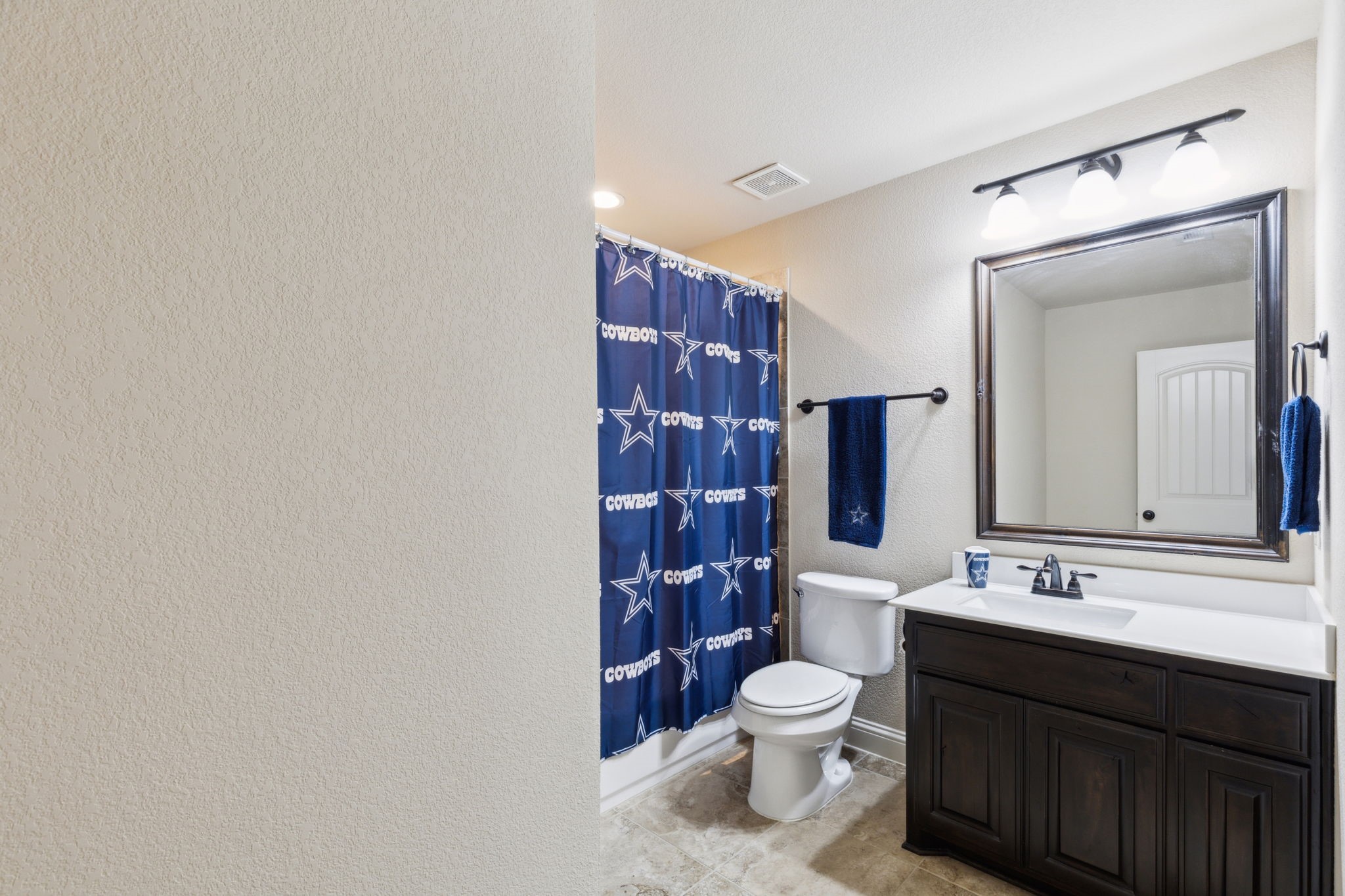 2504 Moores Landing Arlington TX 76016