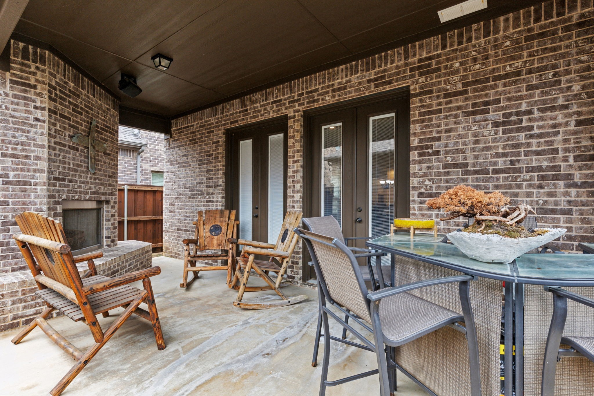 2504 Moores Landing Arlington TX 76016