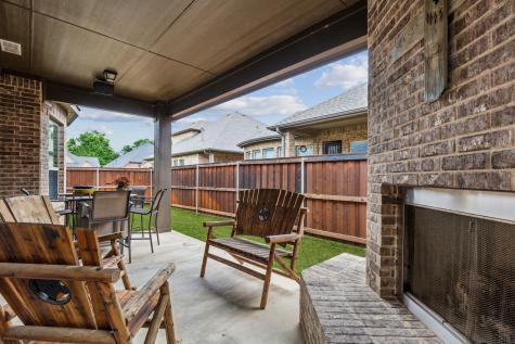2504 Moores Landing Arlington TX 76016