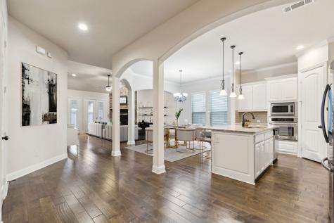 2504 Moores Landing Arlington TX 76016