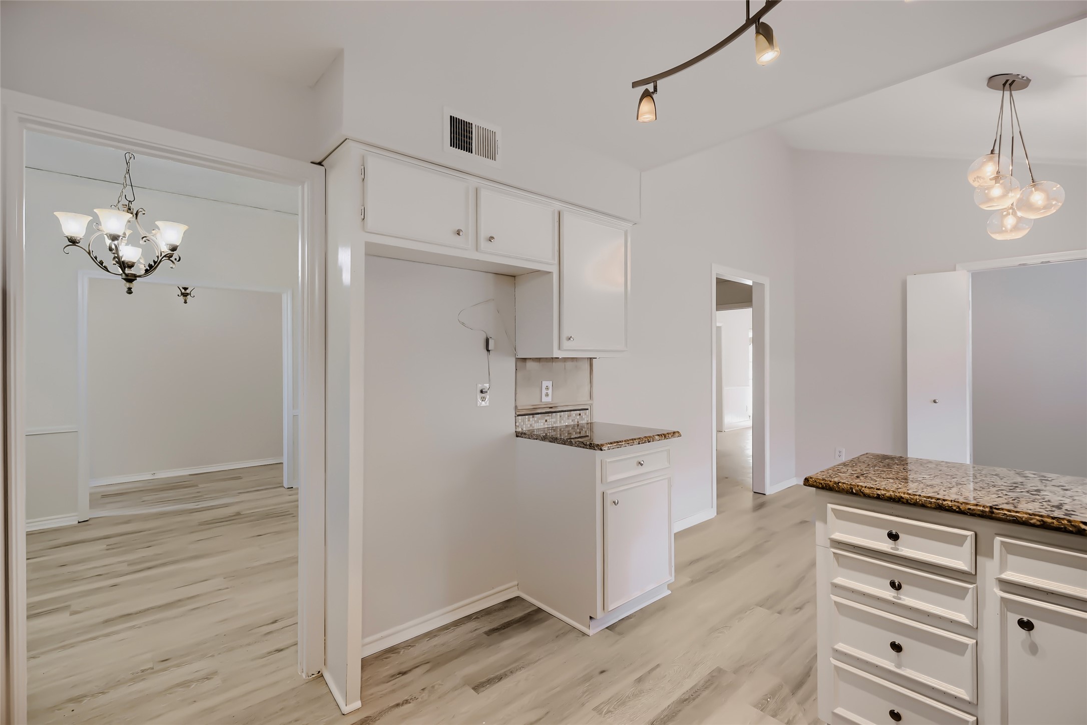 1202 E Berkeley Drive Richardson TX 75081