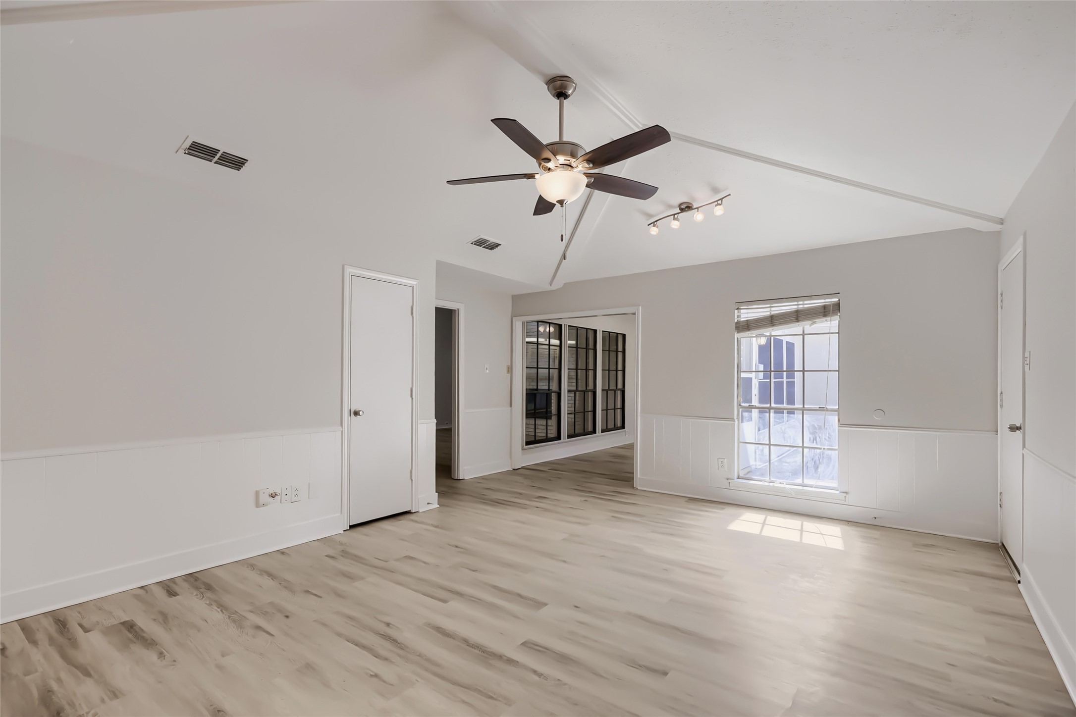 1202 E Berkeley Drive Richardson TX 75081