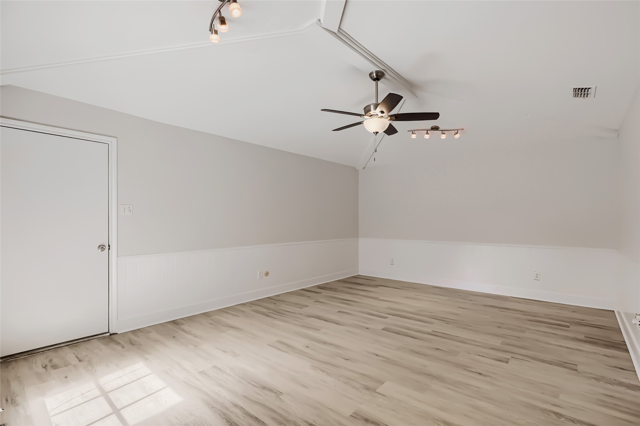 1202 E Berkeley Drive Richardson TX 75081