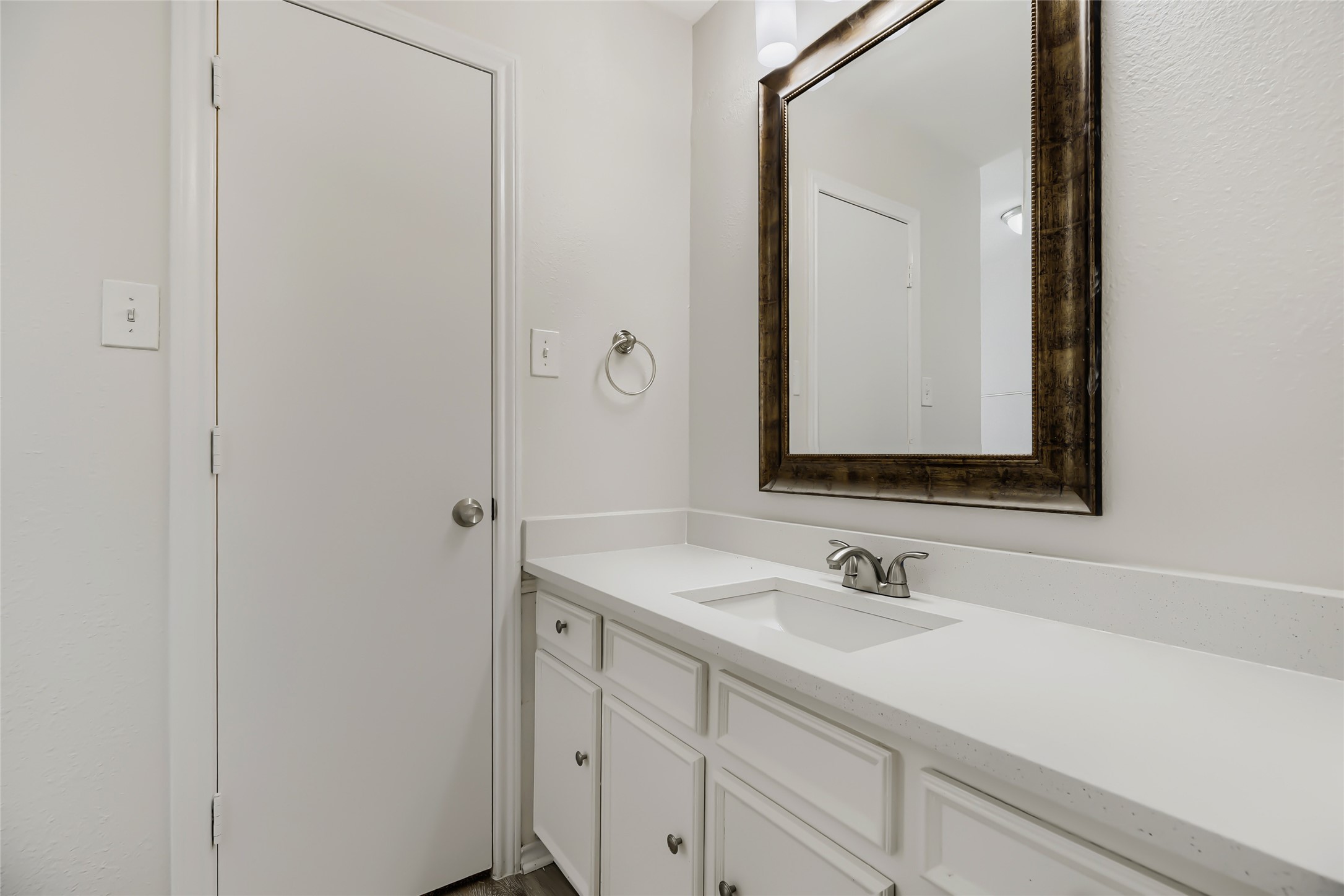 1202 E Berkeley Drive Richardson TX 75081
