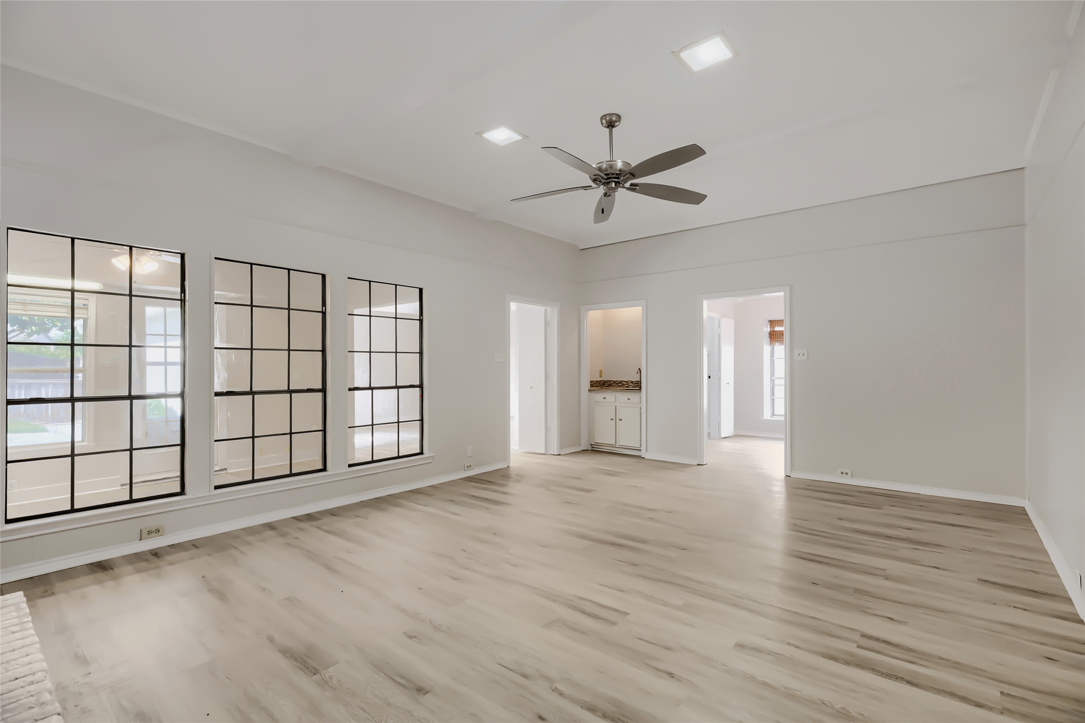 1202 E Berkeley Drive Richardson TX 75081