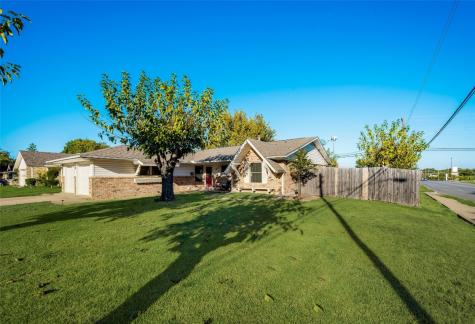 1725 Santa Maria Court Grand Prairie TX 75051