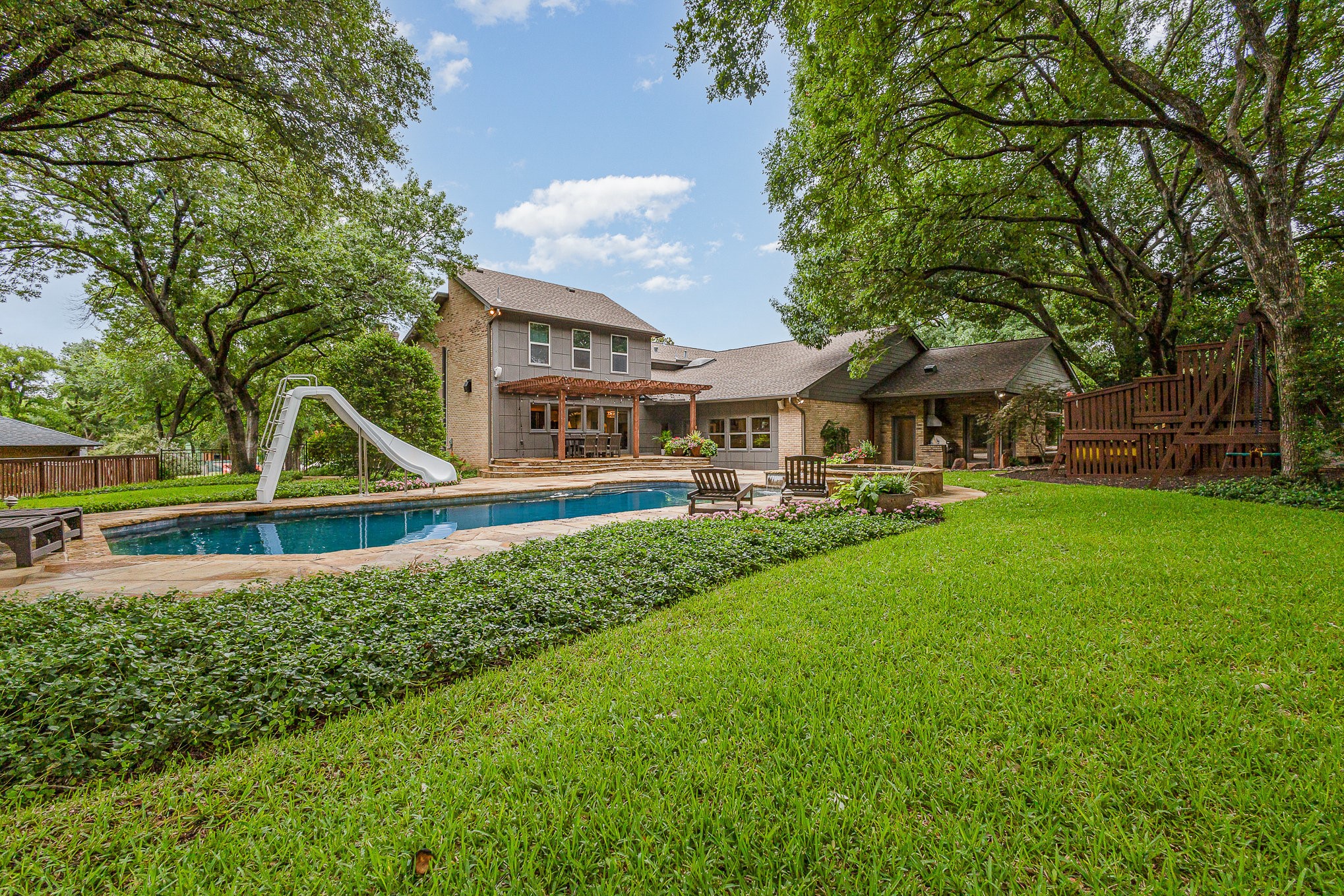 6141 Prestondell Court Dallas TX 75240