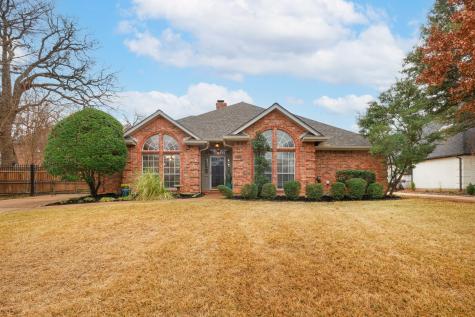2901 Crestline Drive Grapevine TX 76051
