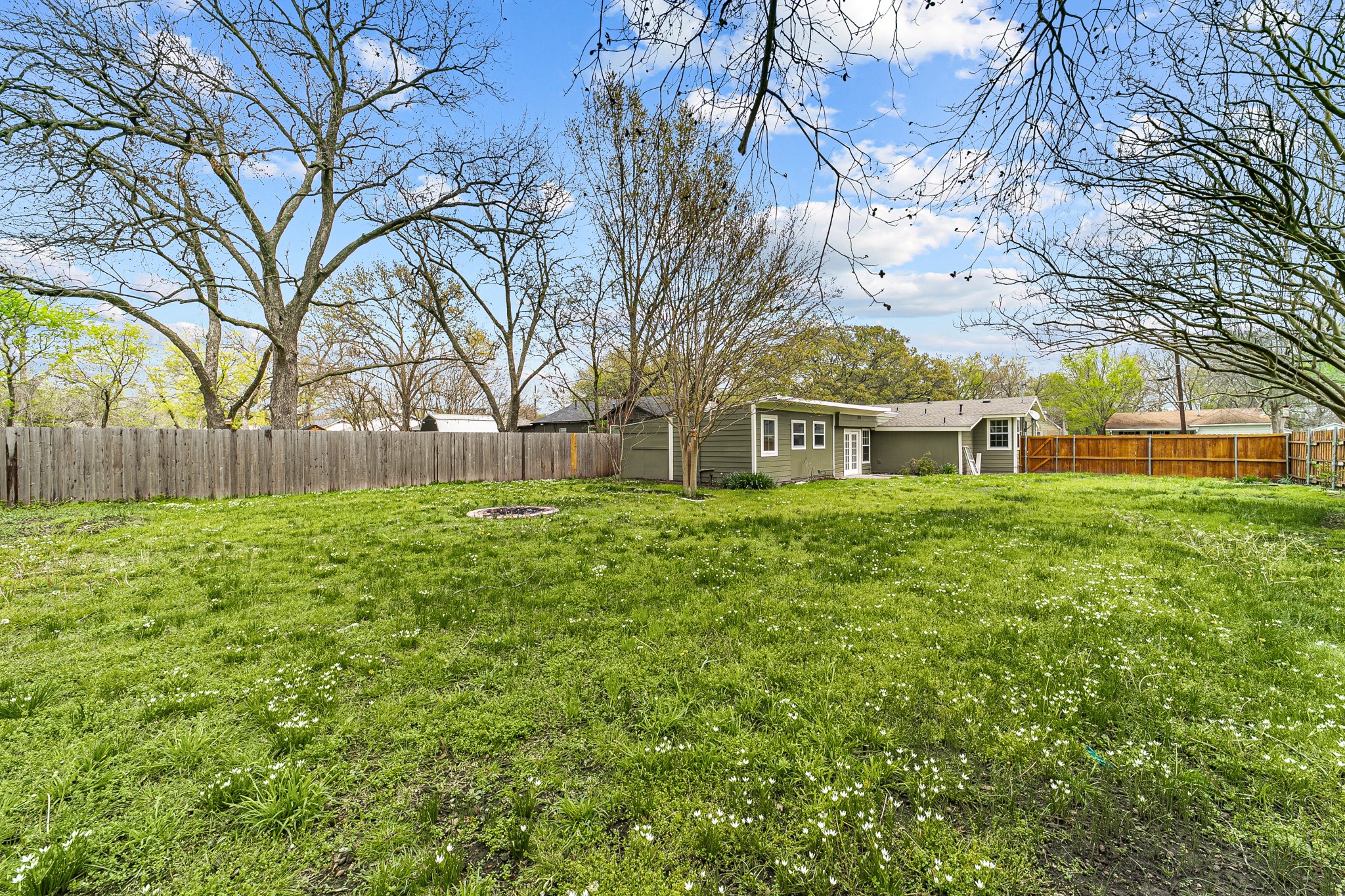1120 N Lockhart Street Sherman TX 75092