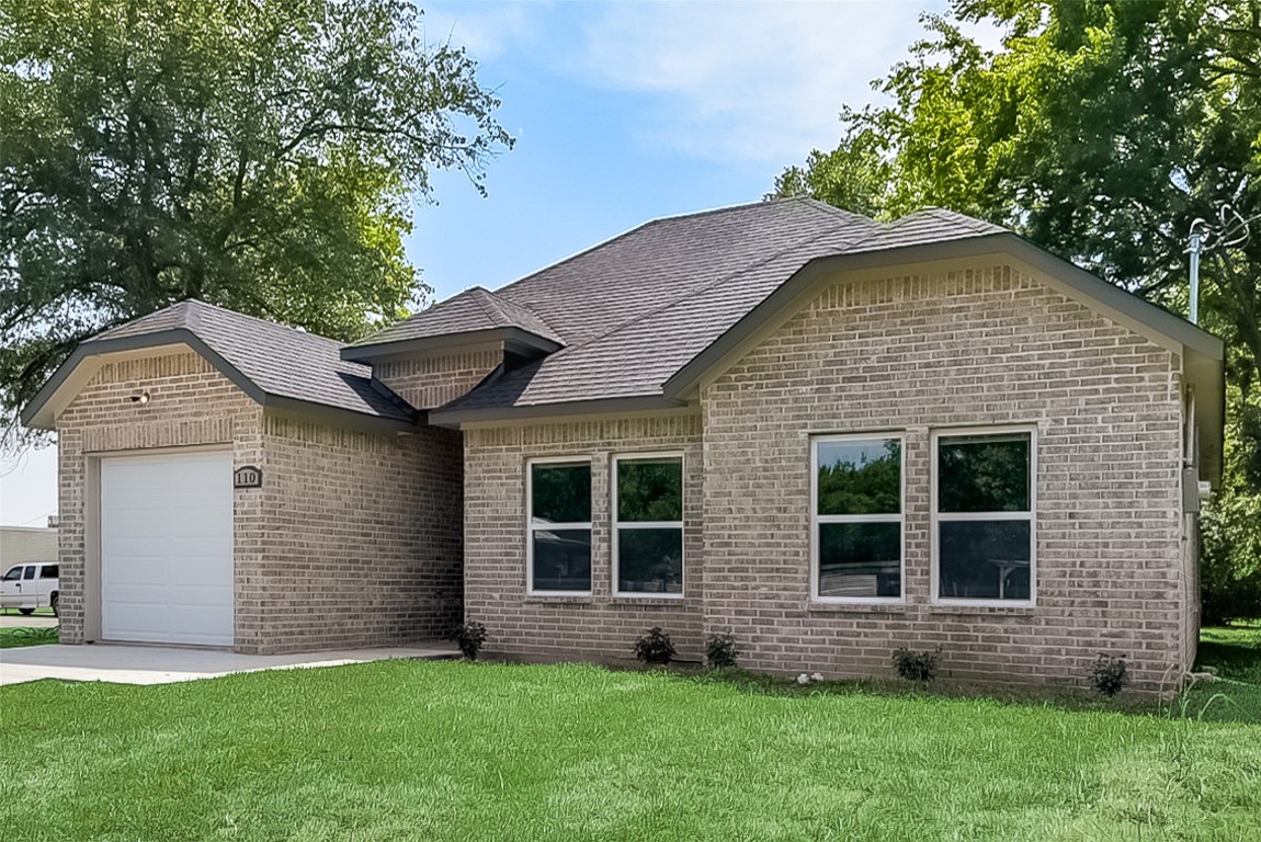 110 Donelton Street Cumby TX 75433