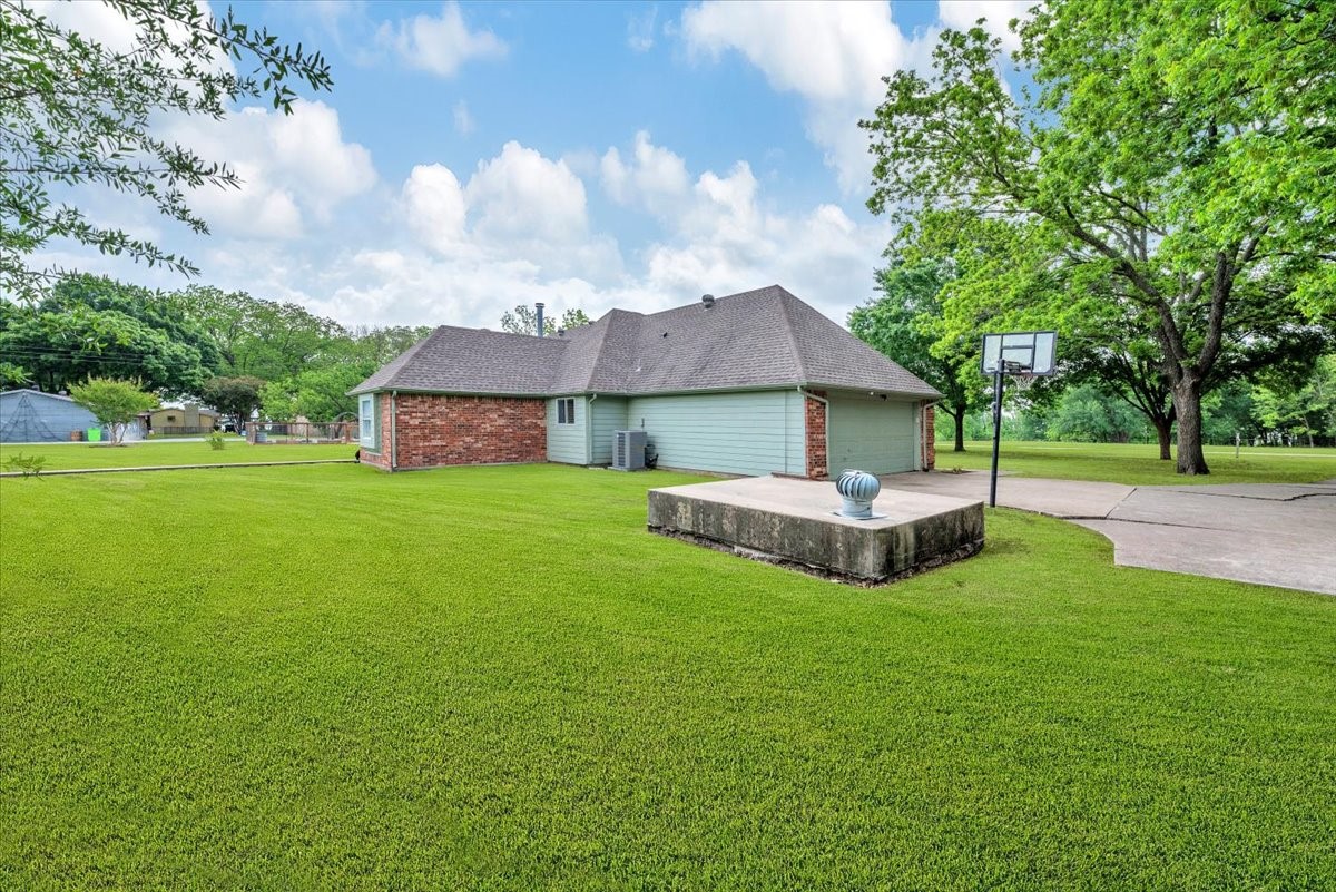 10592 Tree Lane Princeton TX 75407