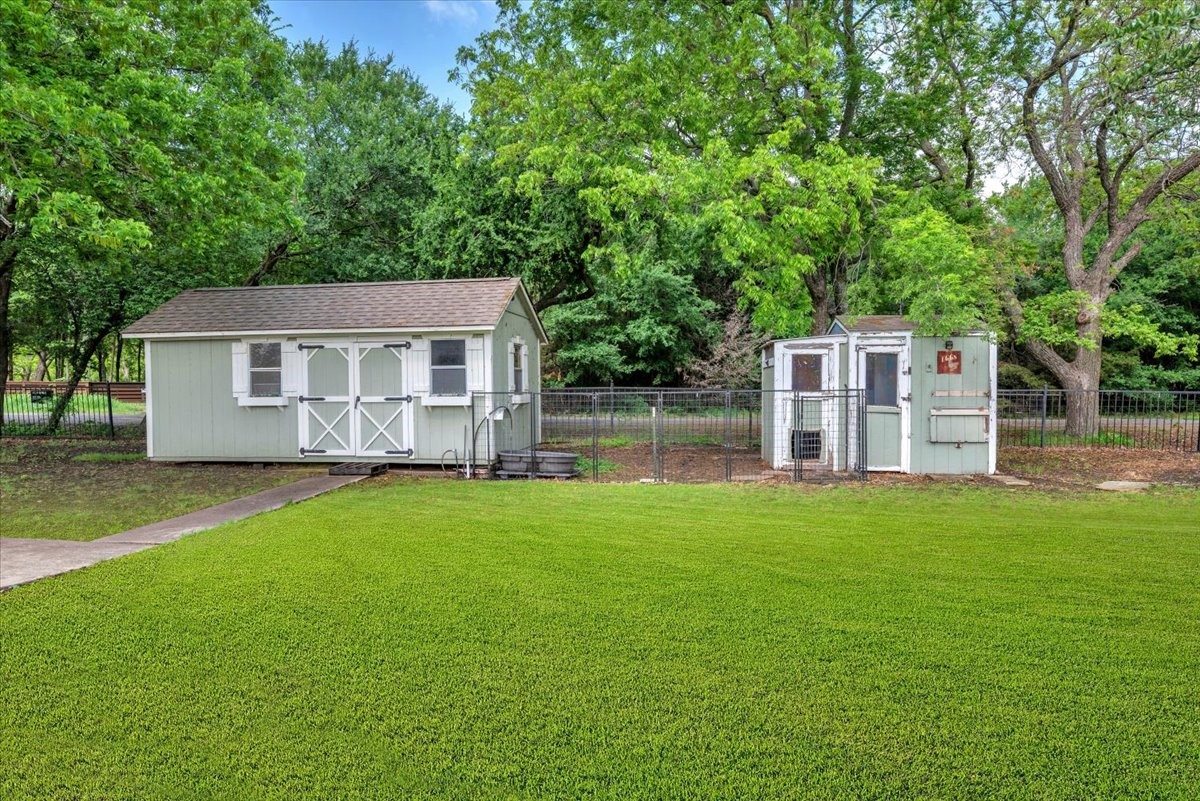 10592 Tree Lane Princeton TX 75407