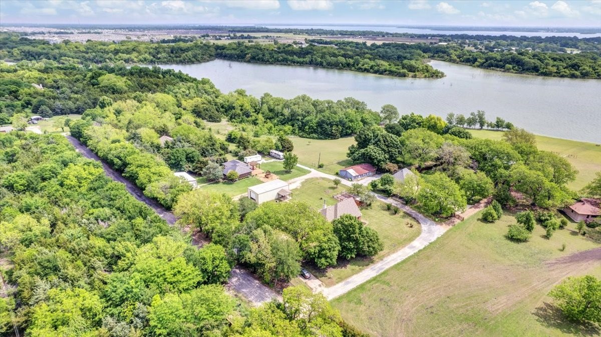 10592 Tree Lane Princeton TX 75407