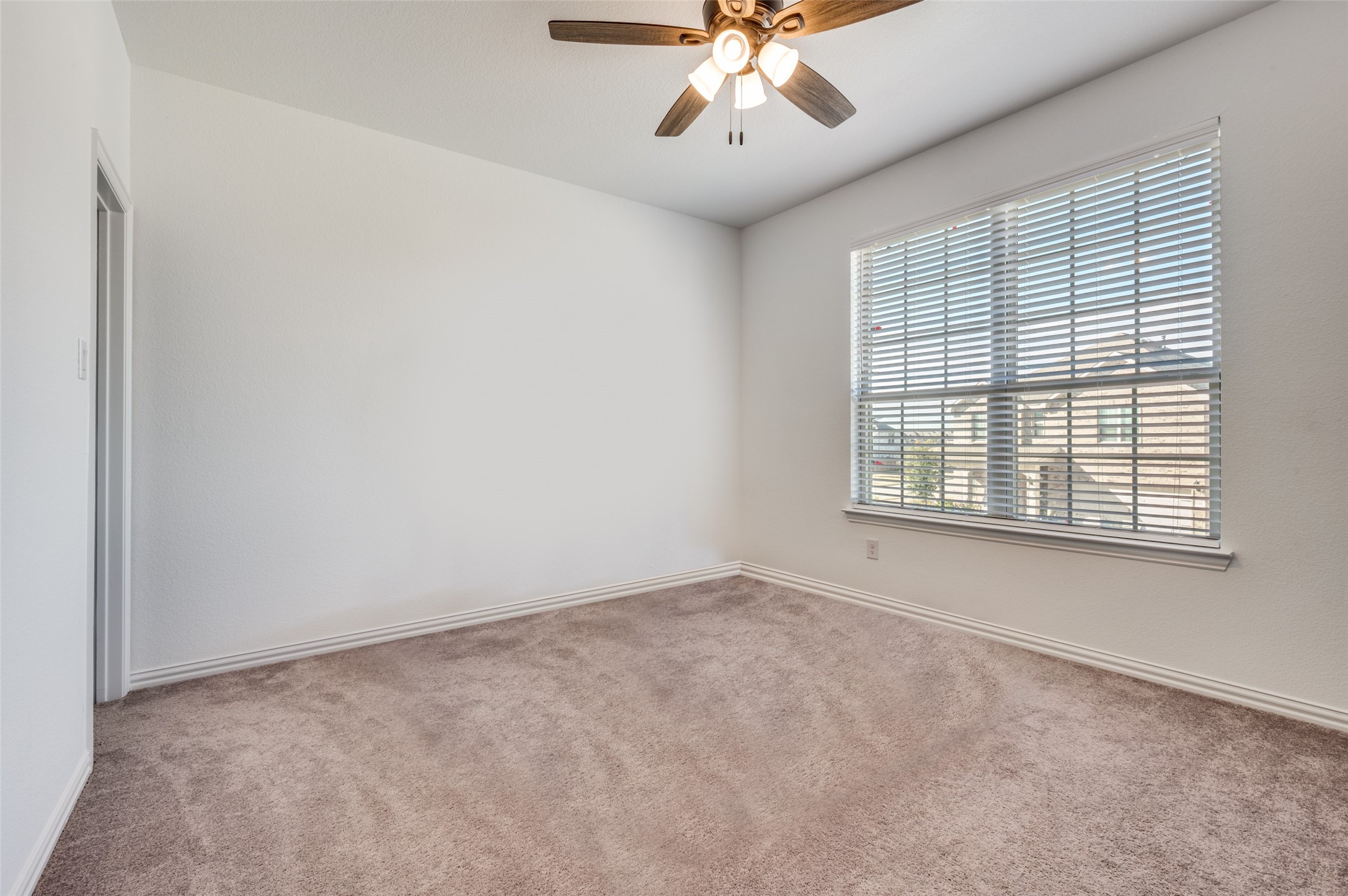 2604 Upland Trail Lane Aubrey TX 76227