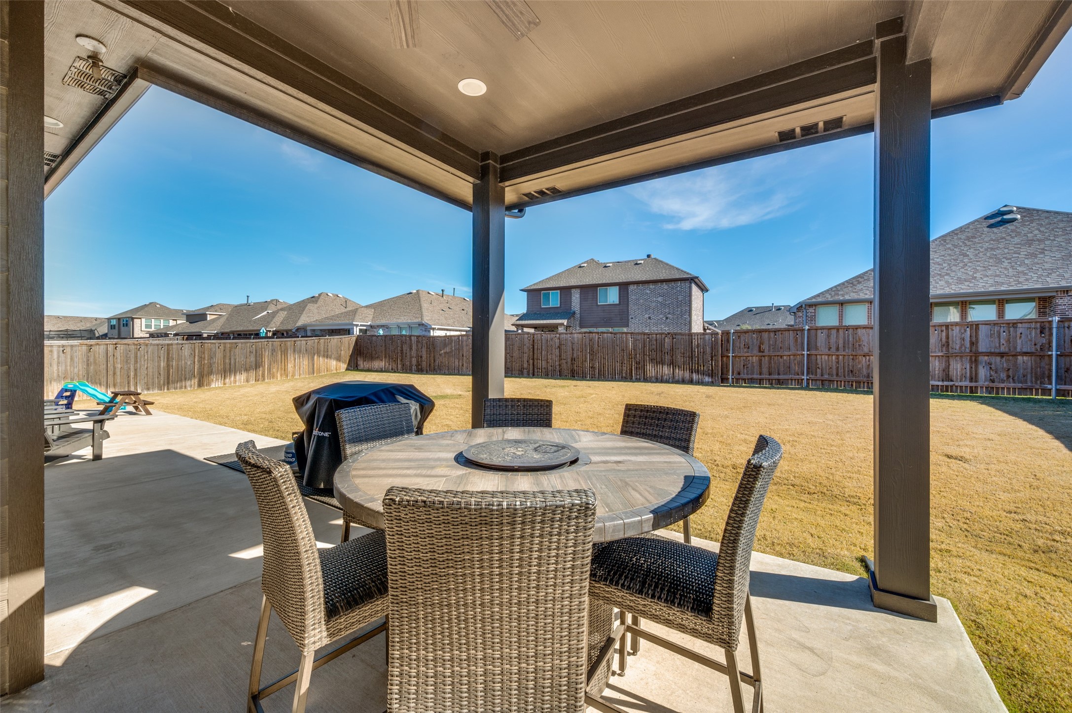 2604 Upland Trail Lane Aubrey TX 76227