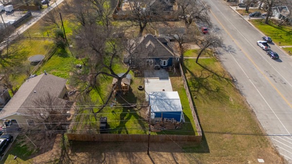 912 Hanover Street Weatherford TX 76086
