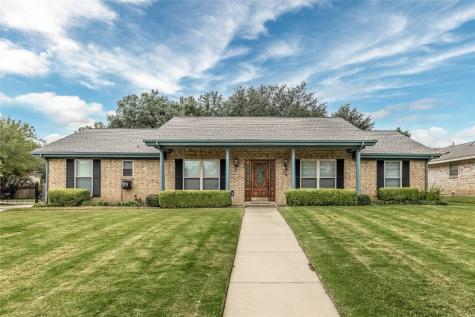 1617 Martha Drive Bedford TX 76022