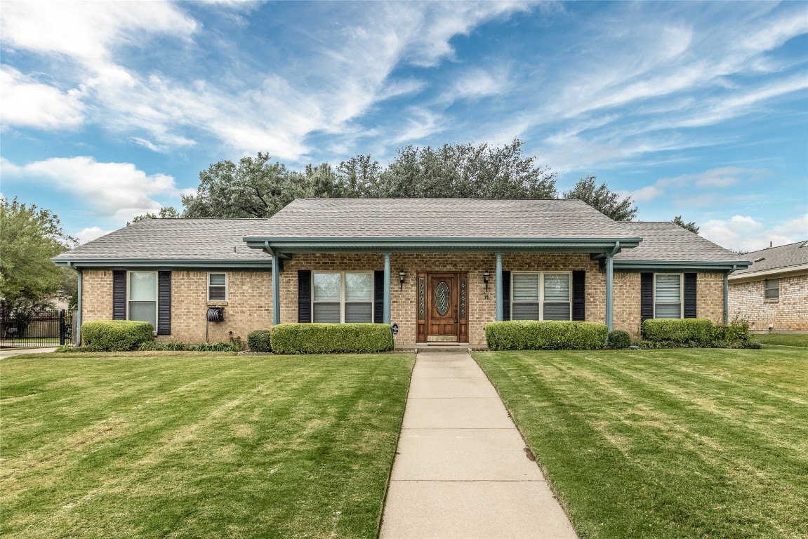 1617 Martha Drive Bedford TX 76022