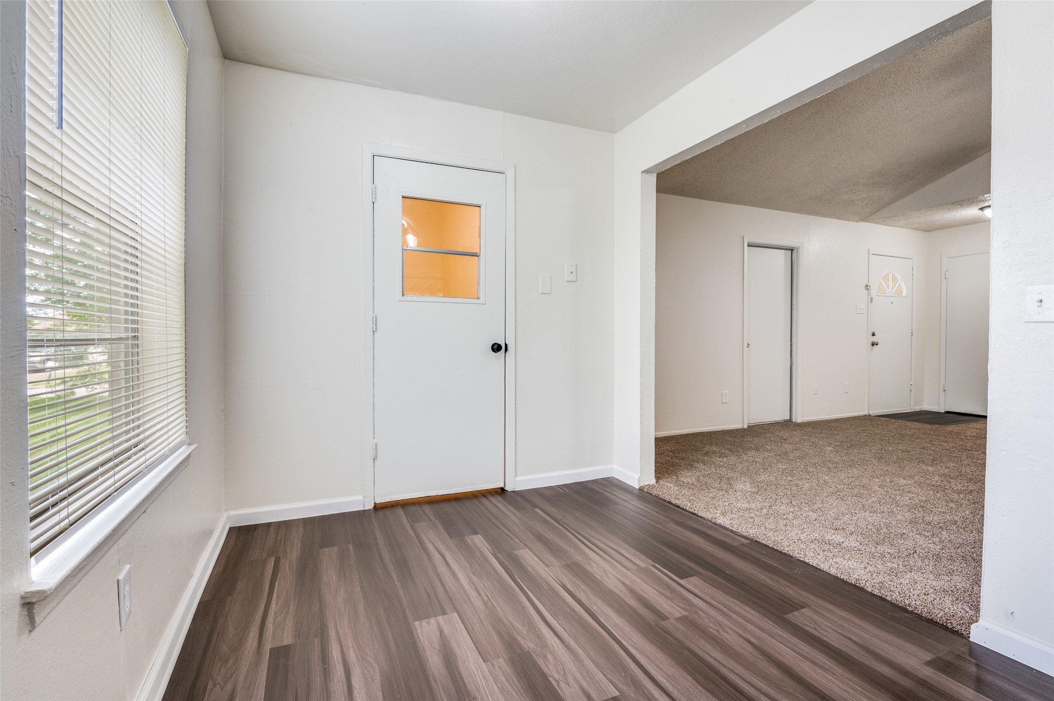 1519 Oakbrook Street Lancaster TX 75134