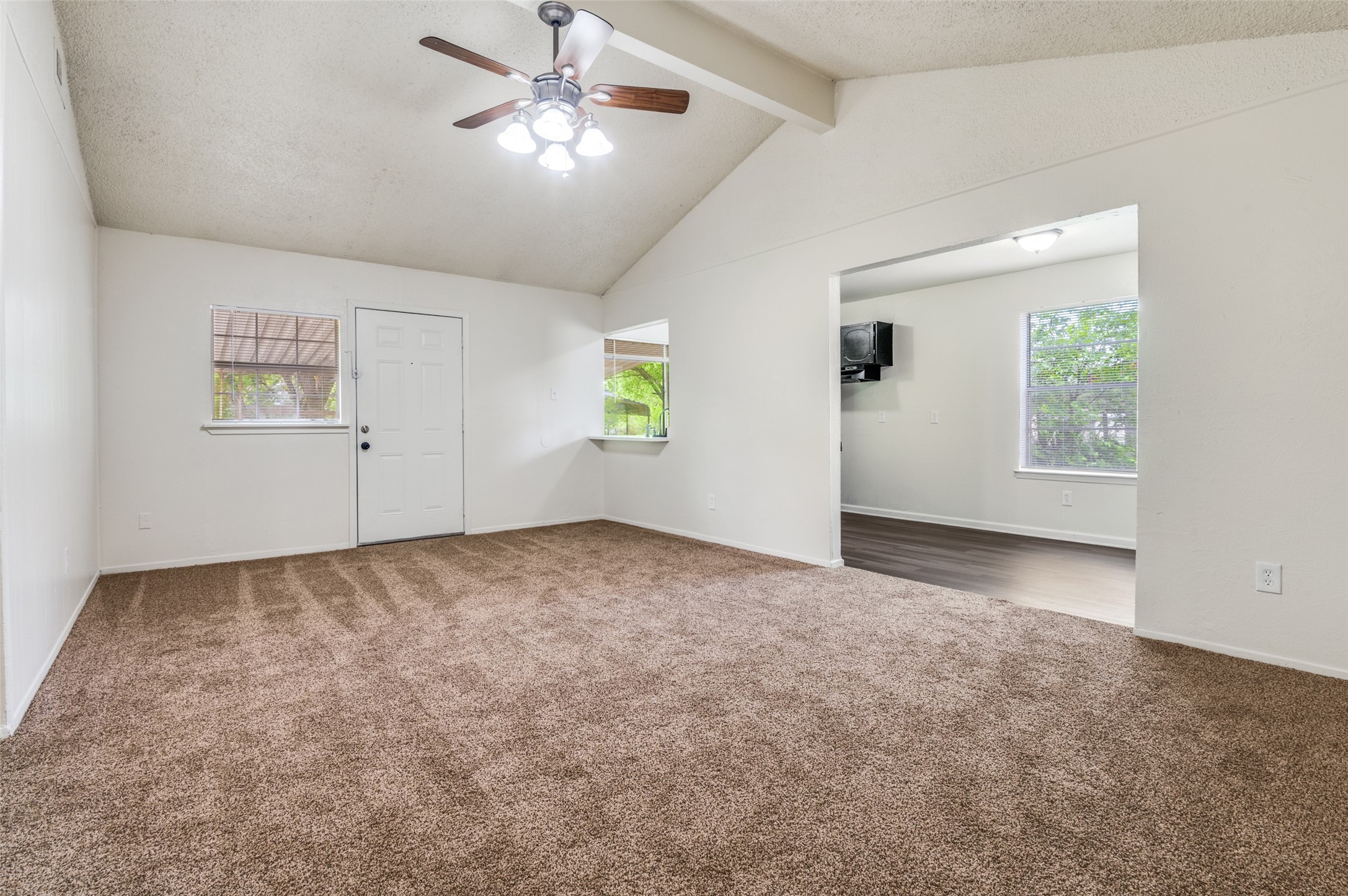 1519 Oakbrook Street Lancaster TX 75134