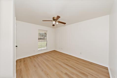 107 Ashley Street Alvord TX 76225