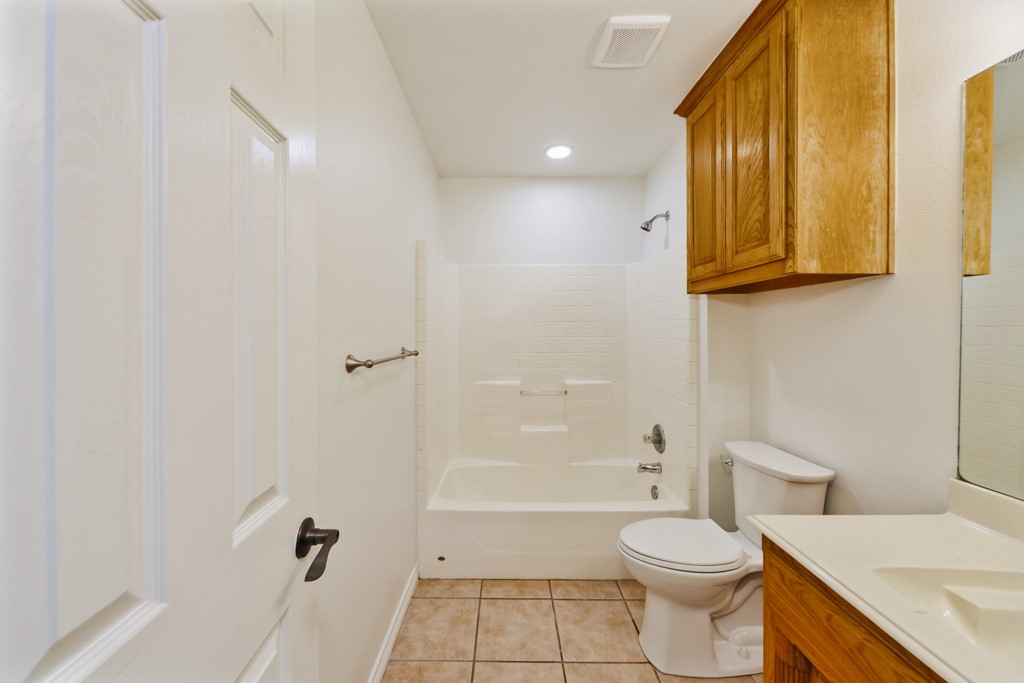 107 Ashley Street Alvord TX 76225