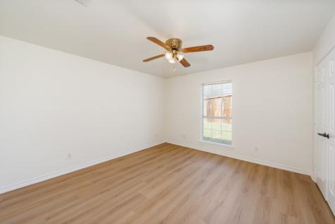 107 Ashley Street Alvord TX 76225