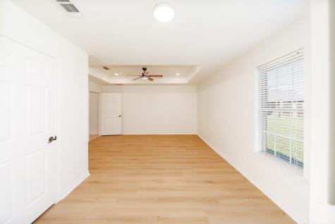 107 Ashley Street Alvord TX 76225