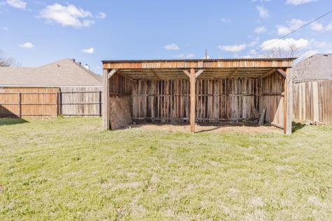 107 Ashley Street Alvord TX 76225