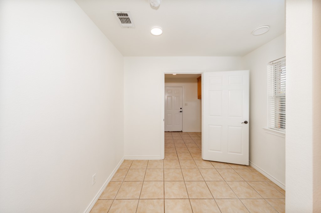 107 Ashley Street Alvord TX 76225