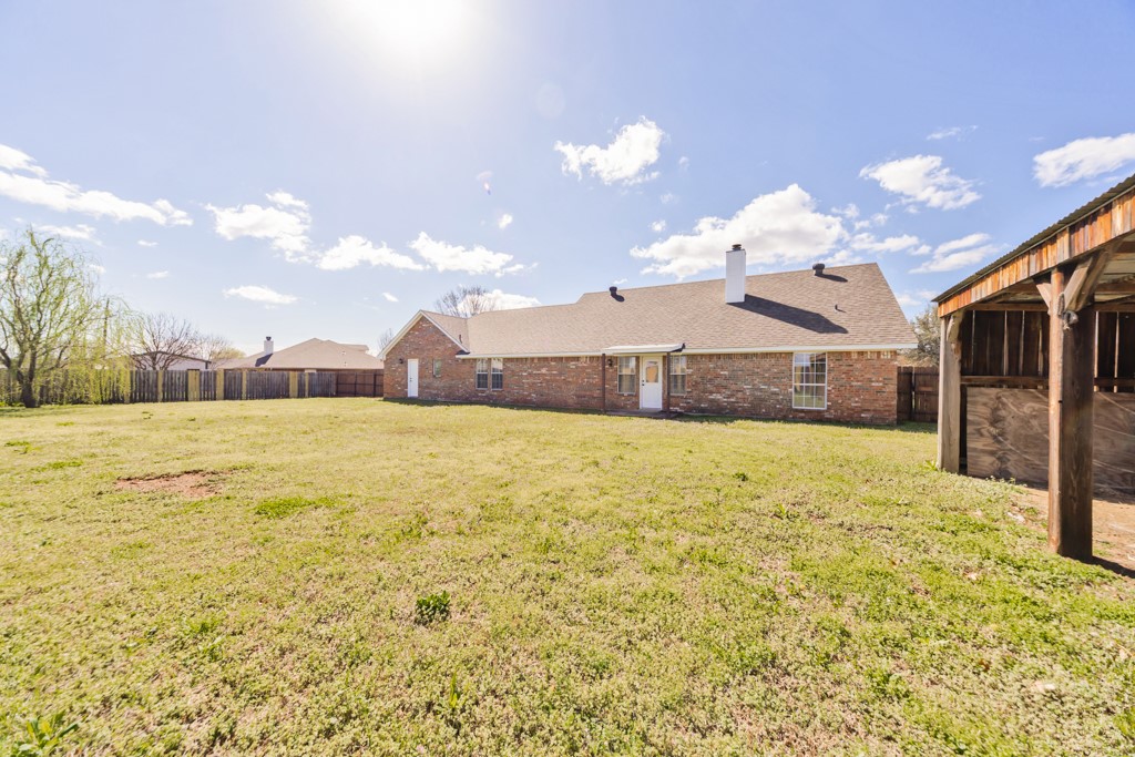 107 Ashley Street Alvord TX 76225