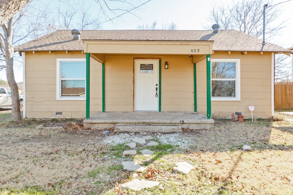 409 W Mill Street Decatur TX 76234