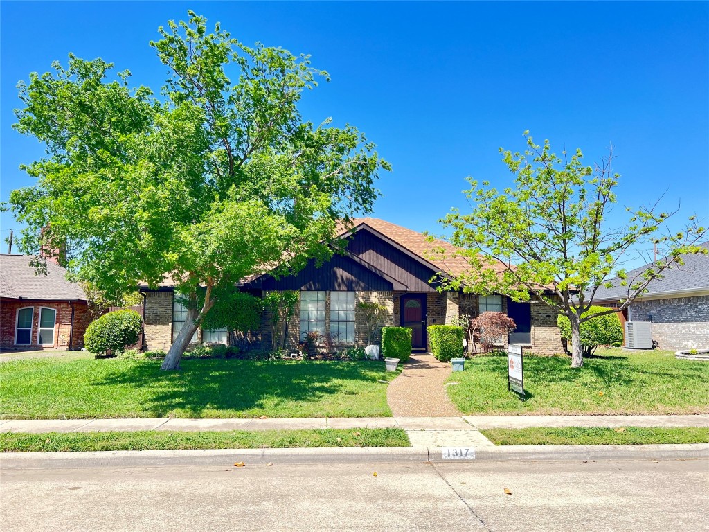 1317 Sandy Creek Drive Allen TX 75002