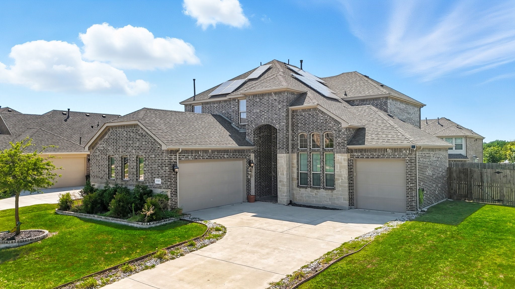 717 Whippoorwill Drive Midlothian TX 76065