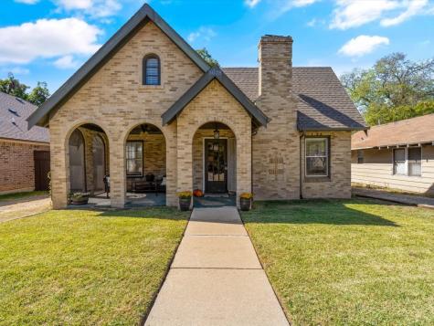 3028 James Avenue Fort Worth TX 76110