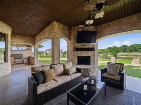 132 The Lakes Drive Aledo TX 76008