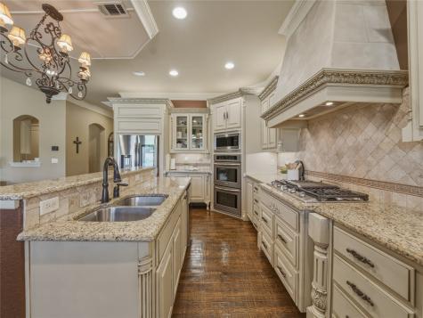 132 The Lakes Drive Aledo TX 76008