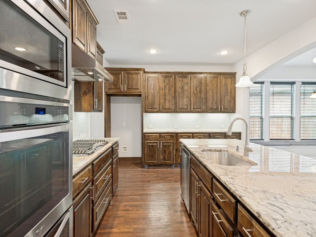 5009 Joseph Street Lewisville TX 75056