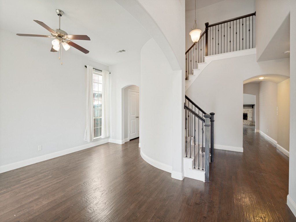 5009 Joseph Street Lewisville TX 75056