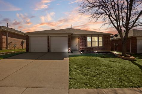 1812 Wind Dancer Trail Fort Worth TX 76131