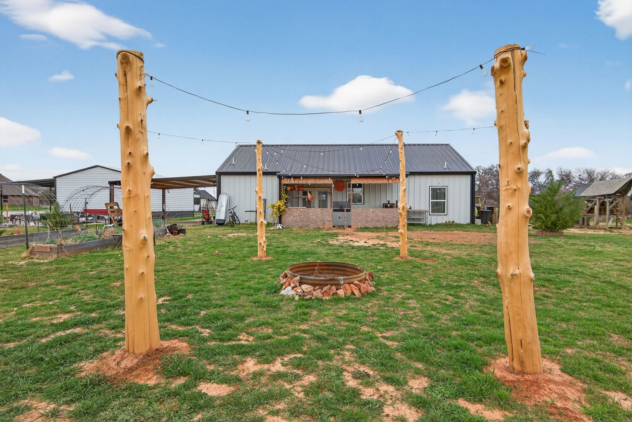 2225 J E Woody Road Springtown TX 76082