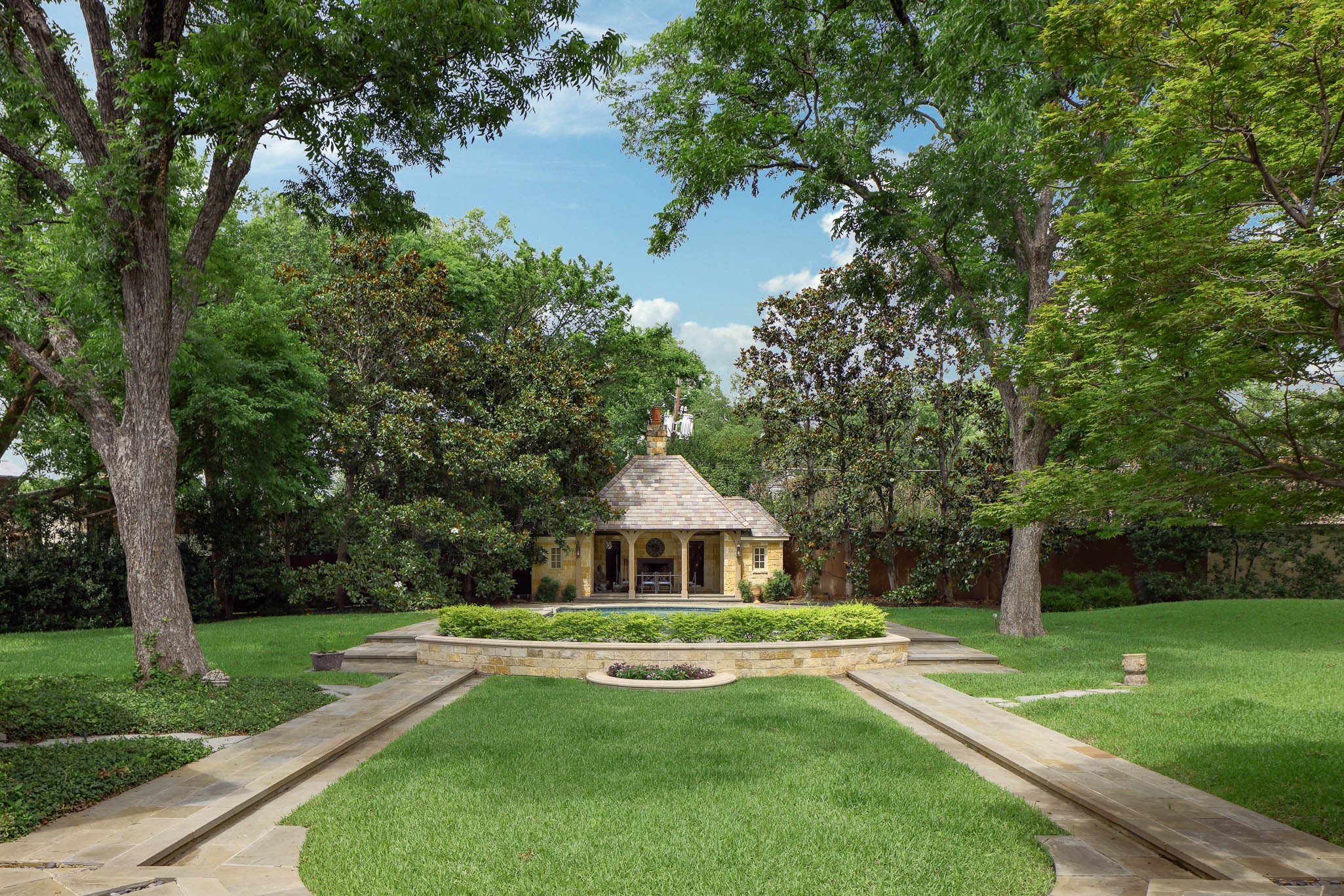 5431 Edlen Drive Dallas TX 75220