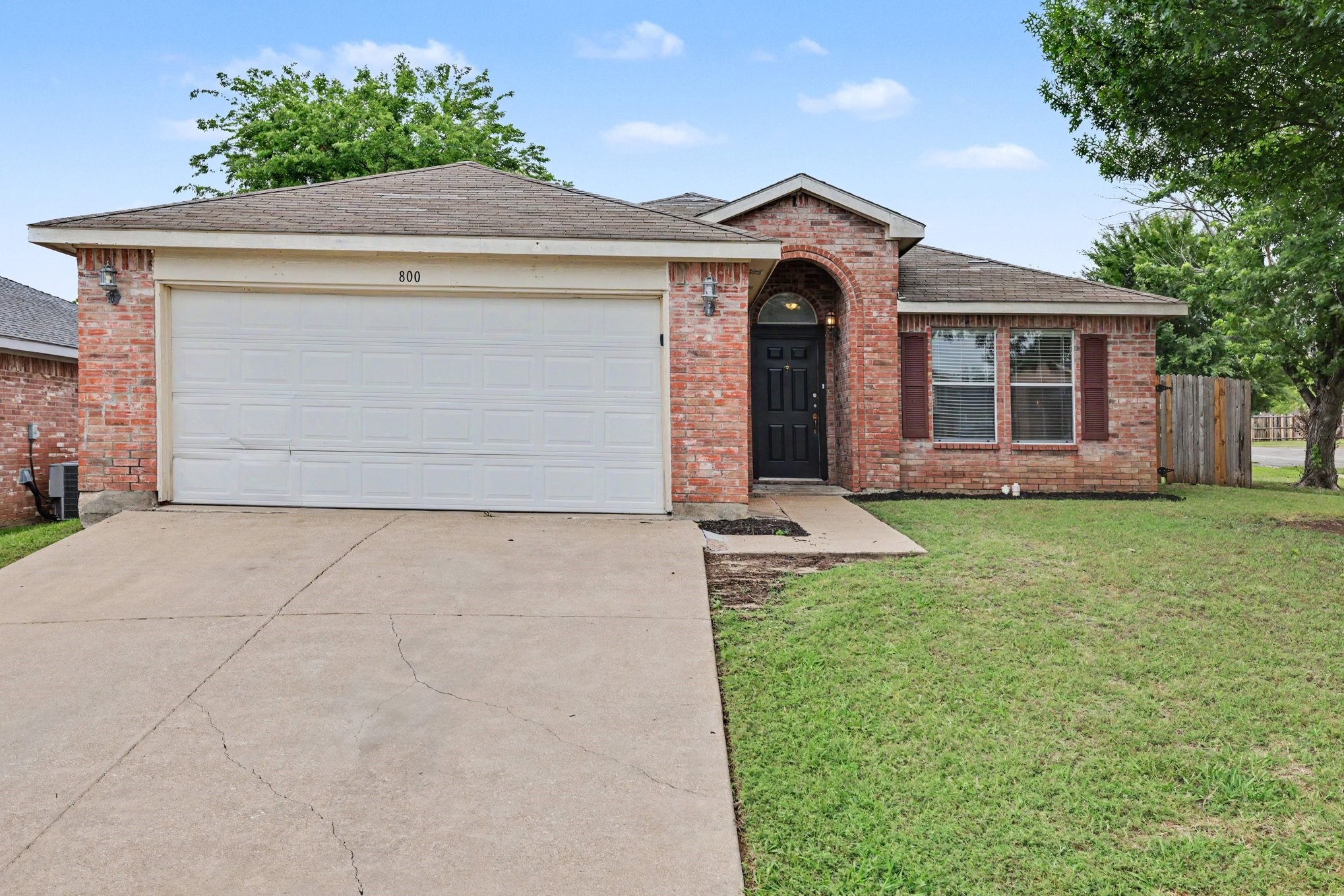 800 Castlewick Court Arlington TX 76018