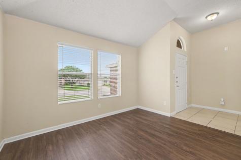 800 Castlewick Court Arlington TX 76018