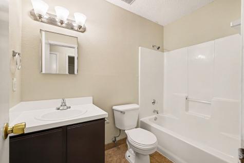 800 Castlewick Court Arlington TX 76018