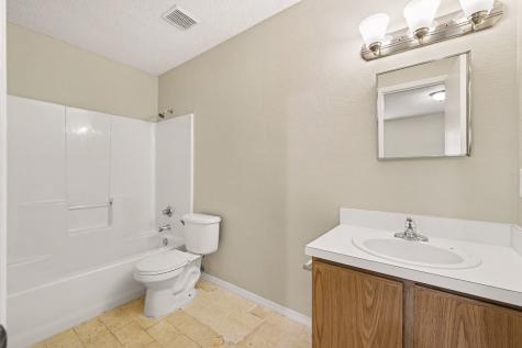 800 Castlewick Court Arlington TX 76018