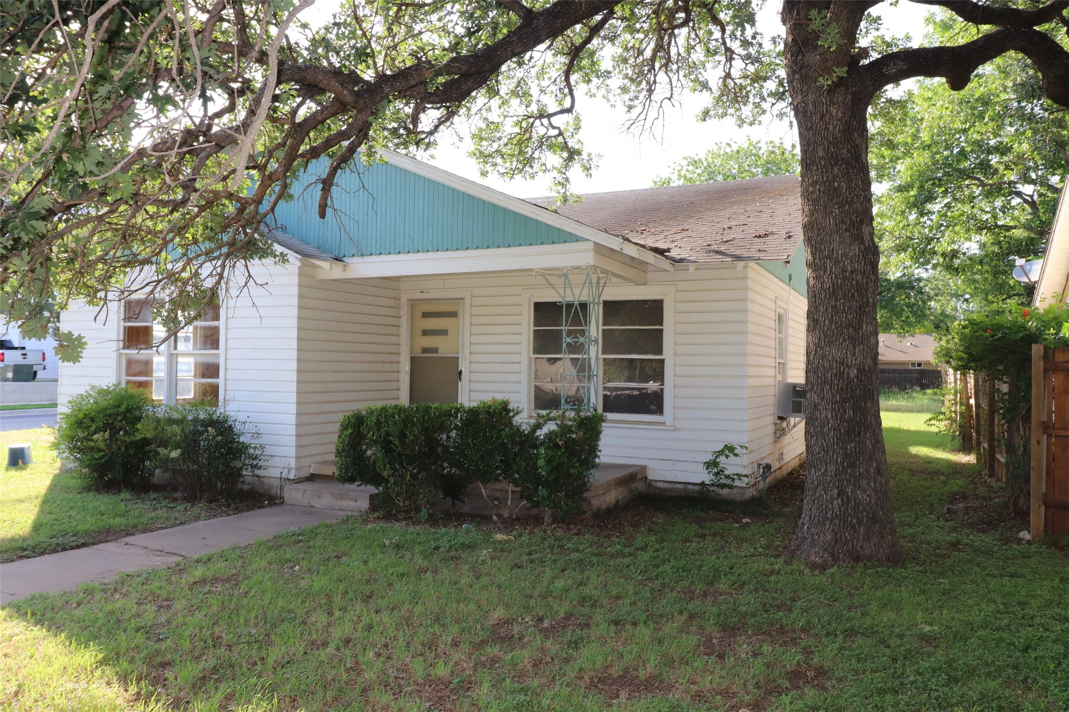 431 W Collins Street Stephenville TX 76401