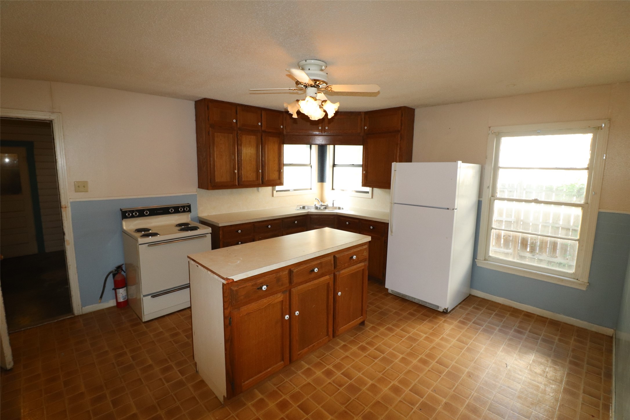 431 W Collins Street Stephenville TX 76401