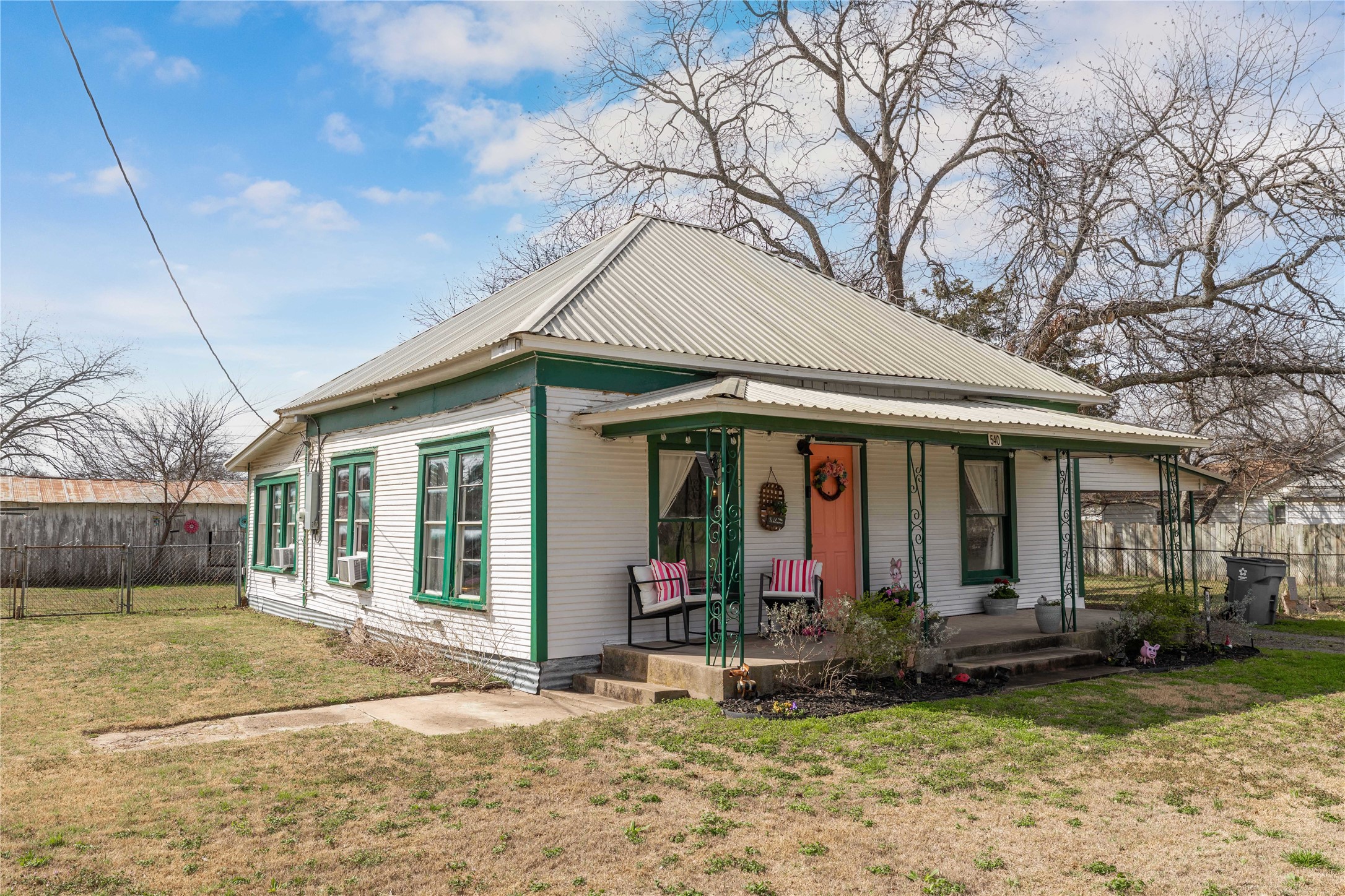 540 NE 1st Street Cross Plains TX 76443